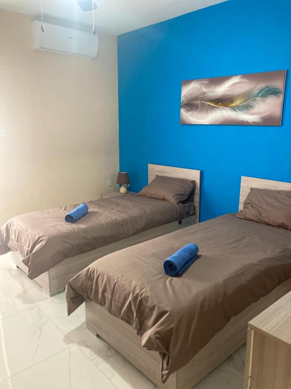 Sunrise Bay Apartments - Frontline Sea Views Bahía de San Pablo Exterior foto