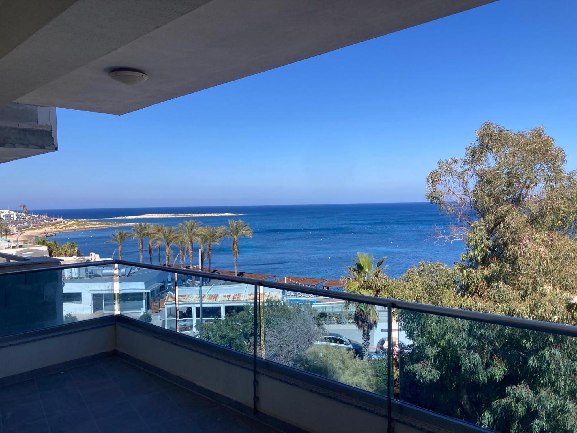 Sunrise Bay Apartments - Frontline Sea Views Bahía de San Pablo Exterior foto