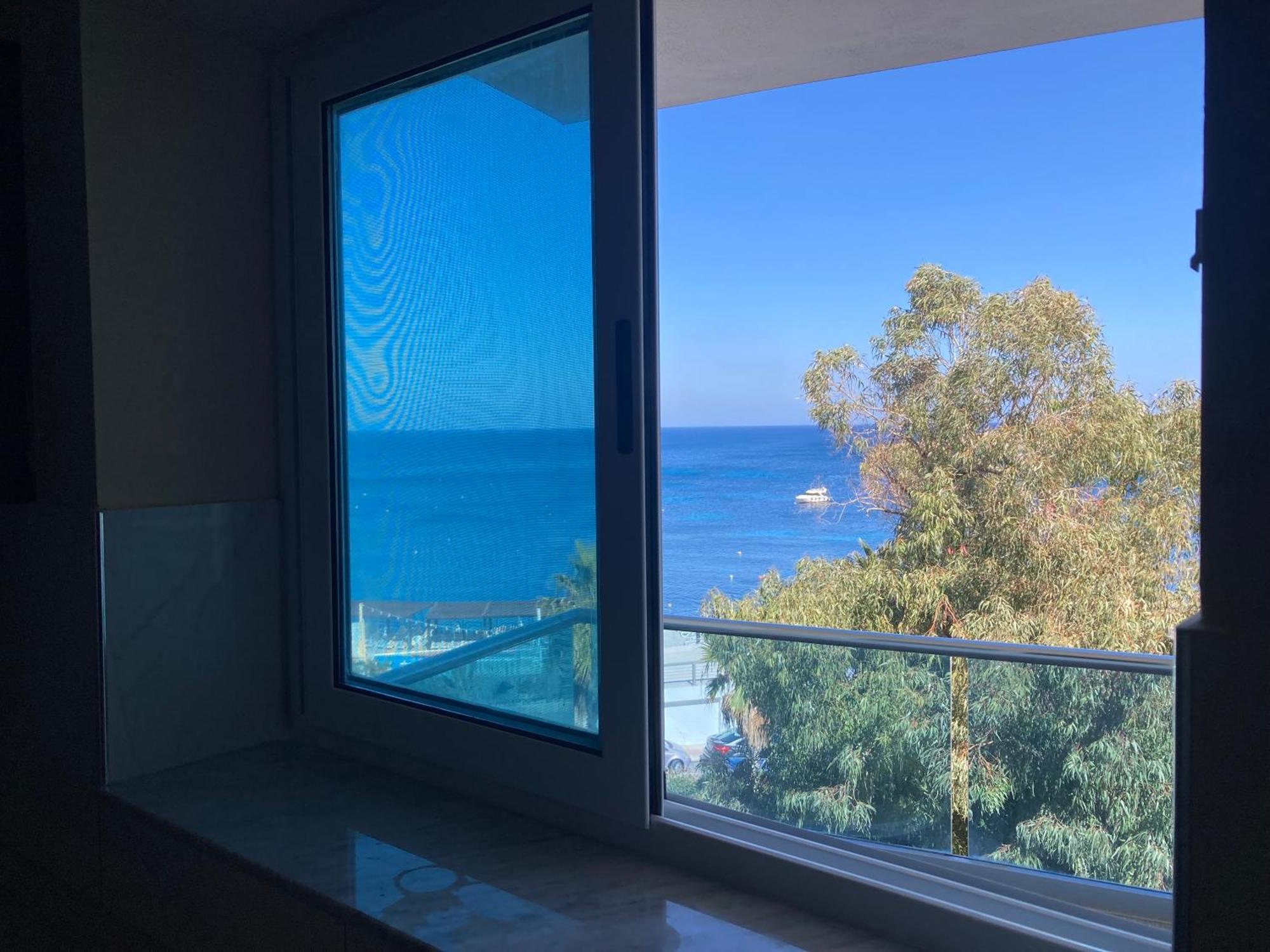 Sunrise Bay Apartments - Frontline Sea Views Bahía de San Pablo Exterior foto