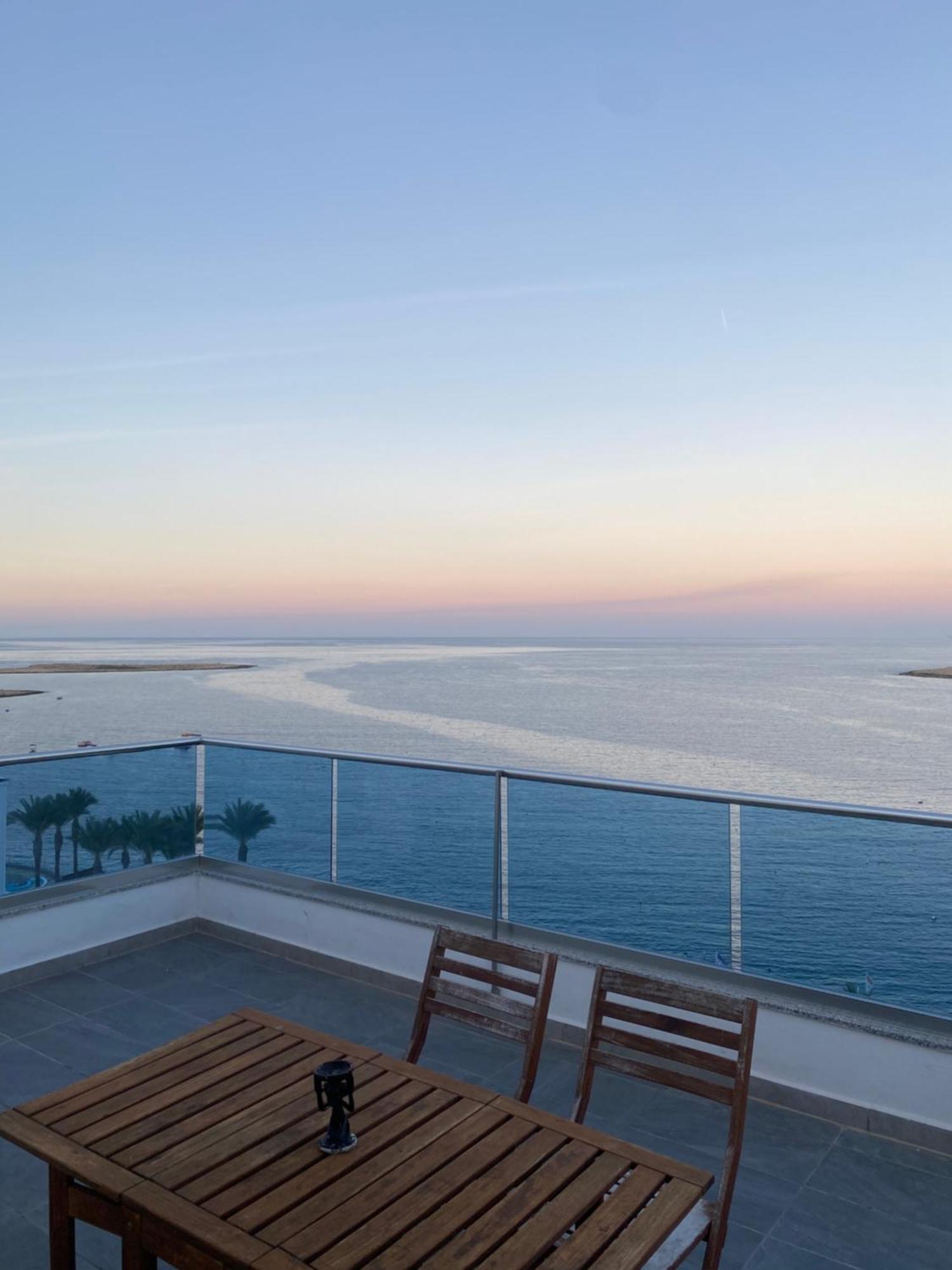 Sunrise Bay Apartments - Frontline Sea Views Bahía de San Pablo Exterior foto
